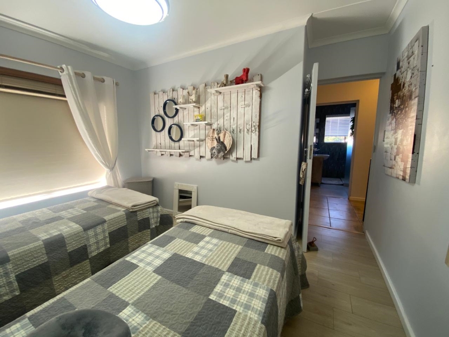 3 Bedroom Property for Sale in Menkenkop Western Cape